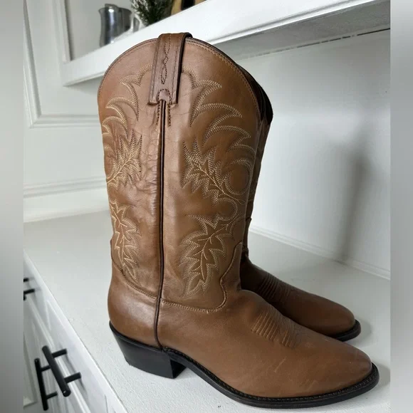 **SOLD**Tony Lama Men’s 10D Tan Leather Cowboy Boots Western Classic Handmade - Picture 4 of 9